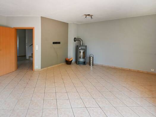 Einfamilienhaus zum Kauf 360.000 € 4 Zimmer 125 m² 402 m² Grundstück Uetze 31311