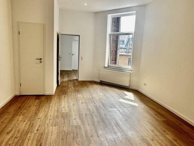 Wohnung zum Kauf provisionsfrei 255.000 € 4 Zimmer 85 m² 2. Geschoss Adalbertsteinweg 204 Aachen 52066