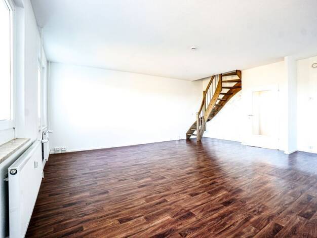 Wohnung zur Miete 649 € 5 Zimmer 112,4 m² 4. Geschoss Dr.-Friedrich-Wolf-Straße 57 Chrieschwitz Plauen 08529