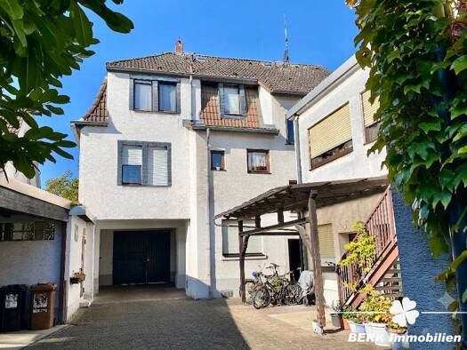 Mehrfamilienhaus zum Kauf 895.000 € 14 Zimmer 340,1 m² 710 m² Grundstück Rüsselsheim 65428
