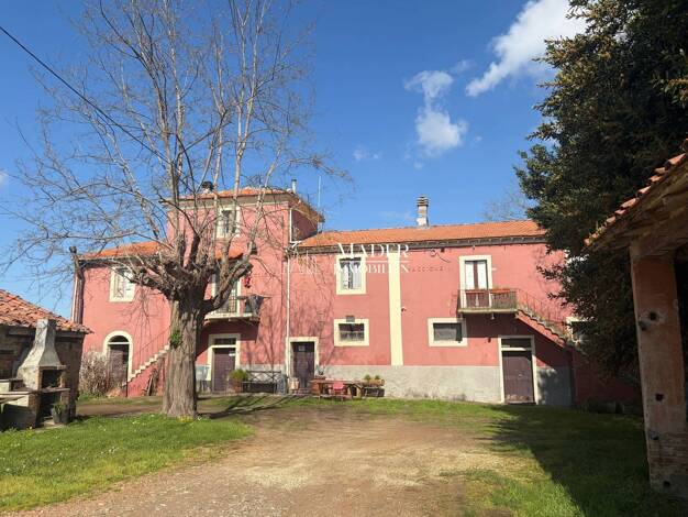 Einfamilienhaus zum Kauf 750.000 € 12 Zimmer 830 m² 520.000 m² Grundstück Crespina Lorenzana 56042