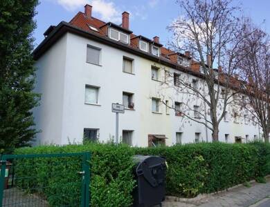 Wohnung zum Kauf 85.000 € 2 Zimmer 40 m² Dachgeschoss, 4. Geschoss Paunsdorf Leipzig 04328