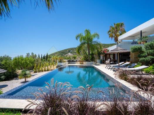Haus zum Kauf 3.500.000 € 250 m² 3.500 m² Grundstück Santa Bárbara De Nexe 8005