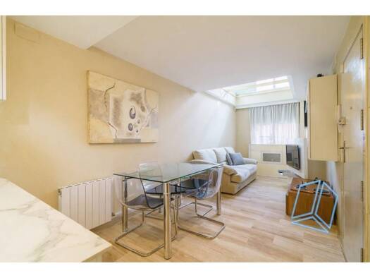 Haus zum Kauf - Erstbezug 320.000 € 3 Zimmer 100 m² Barcelona 08023