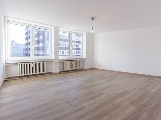 Wohnung zur Miete 350 € 4 Zimmer 20 m² 2. Geschoss Mitte Hildesheim 31134