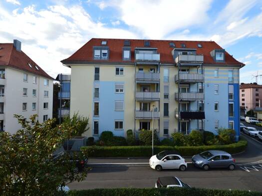 Wohnung zur Miete 950 € 2 Zimmer 83 m² Geschoss 1/4 frei ab 01.11.2026 Sanderau Würzburg 97072