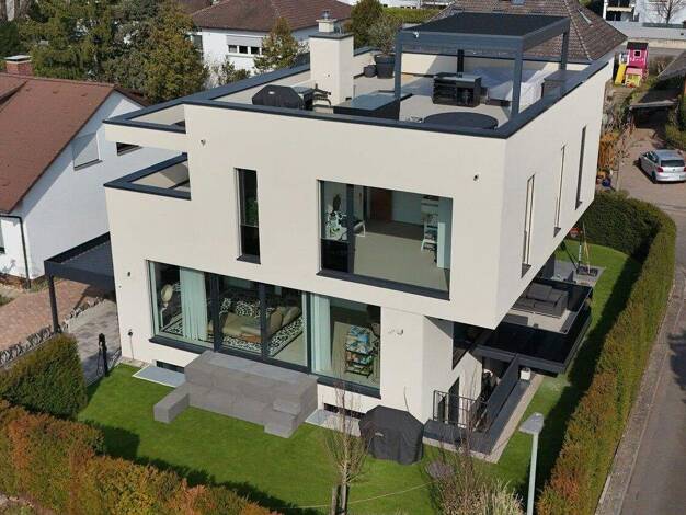 Einfamilienhaus zum Kauf 1.998.000 € 6 Zimmer 251 m² 450 m² Grundstück Nordenstadt Wiesbaden 65205