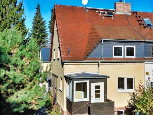 Doppelhaushälfte zum Kauf 116.500 € 4 Zimmer 106,4 m² 680 m² Grundstück frei ab sofort Eckartsberg 02763