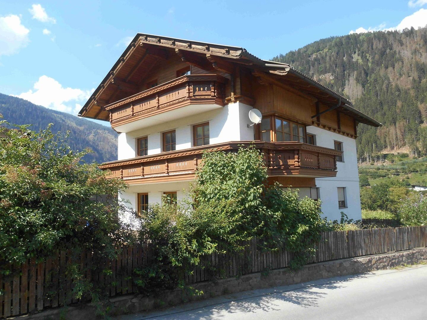 Mehrfamilienhaus zum Kauf provisionsfrei 547.800 € 15 Zimmer 261 m²<br/>Wohnfläche 641 m²<br/>Grundstück Winklern 9841