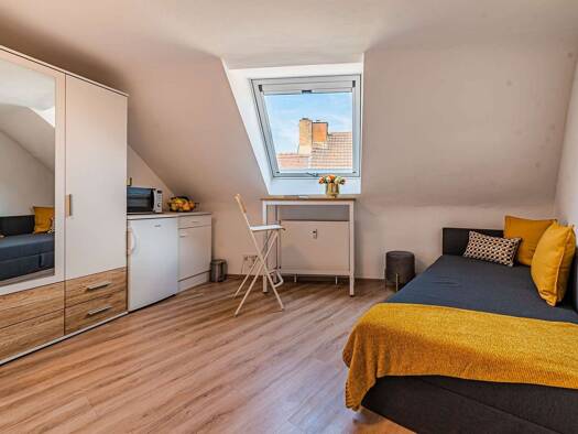 Wohnung zur Miete auf Zeit 890 € 1 Zimmer 20 m² frei ab sofort Sachsenhausen Süd 60594