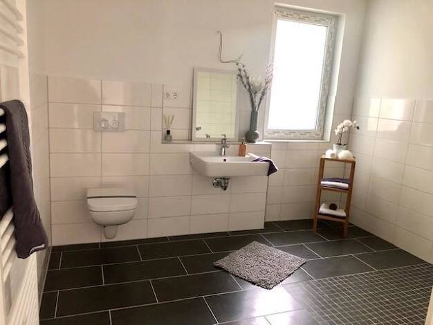 Wohnung zur Miete 841 € 2 Zimmer 76,5 m² 1. Geschoss frei ab 28.07.2025 Barbarastraße 15 Kaster Bedburg 50181