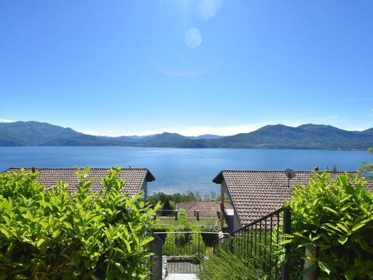 Wohnung zum Kauf 240.000 € 2 Zimmer 45 m² frei ab sofort Oggebbio 28824