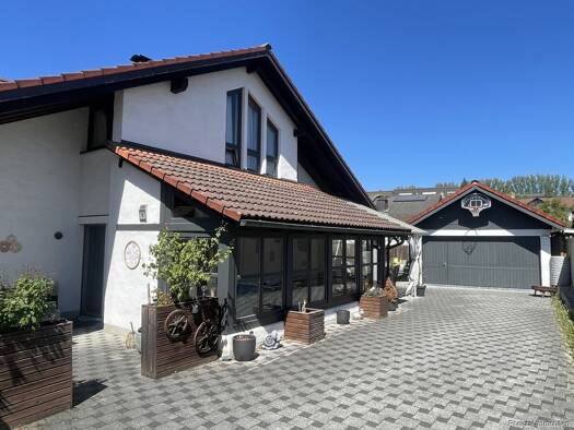 Doppelhaushälfte zum Kauf 490.000 € 4,5 Zimmer 165 m² 404 m² Grundstück Hohentengen Hohentengen am Hochrhein 79801