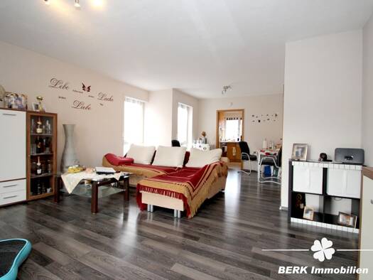 Wohnung zum Kauf 205.000 € 2 Zimmer 63,8 m² 1. Geschoss Stockstadt am Main 63811
