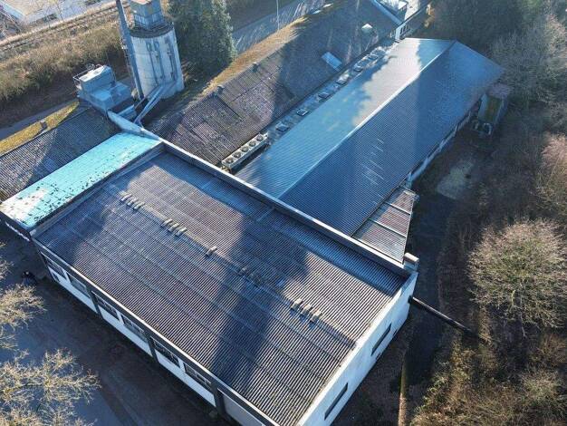 Lagerhalle zum Kauf provisionsfrei 695.000 € 1.426 m² Lagerfläche Balve 58802