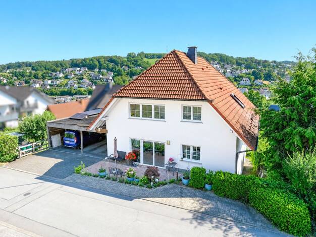 Wohnung zum Kauf 140.000 € 3 Zimmer 94,8 m² EG Sundern Sundern 59846