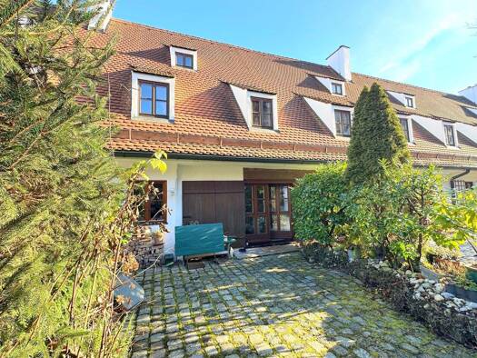 Reihenmittelhaus zum Kauf 795.000 € 5 Zimmer 125 m² 100 m² Grundstück frei ab 01.09.2026 Landsberg Landsberg am Lech 86899