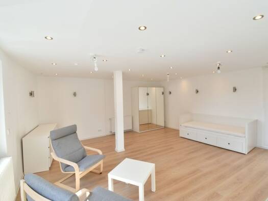 Studio zur Miete 810 € 1 Zimmer 41 m² Mitte Sindelfingen 71063