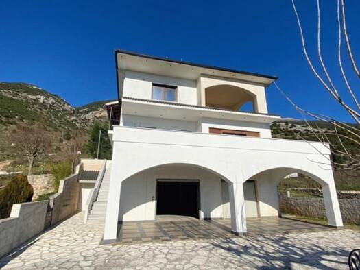 Einfamilienhaus zum Kauf 300.000 € 7 Zimmer 408 m² 380 m² Grundstück Ioannina 45500