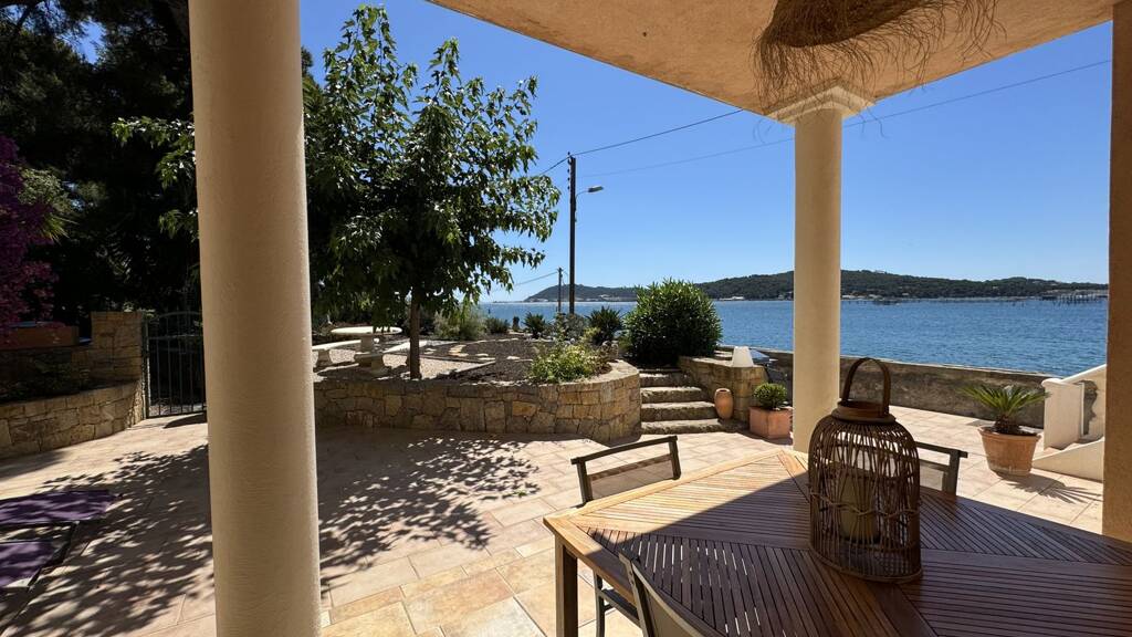 Einfamilienhaus zum Kauf 1.060.000 € 175 m² 500 m² Grundstück Lery LA SEYNE SUR MER 83500