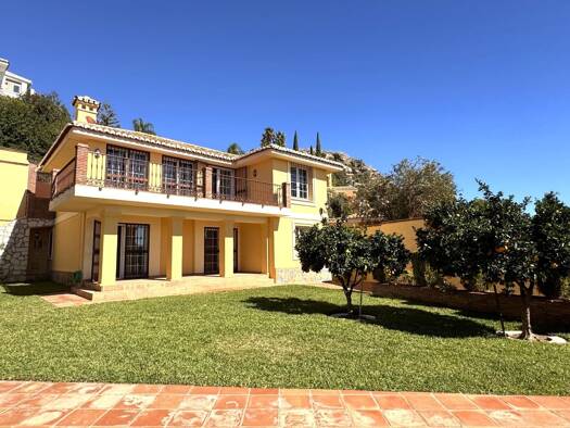 Villa zum Kauf 1.795.000 € 3 Zimmer 292 m² 1.168 m² Grundstück Benalmádena 29630