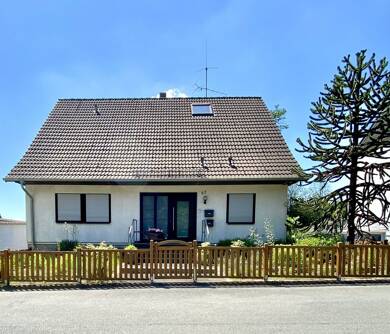 Wohnung zur Miete 1.230 € 3 Zimmer 101 m² Geschoss EG/1 frei ab 01.10.2025 Waldfrieden 52 Ronsdorf - Mitte / Nord Wuppertal 42369