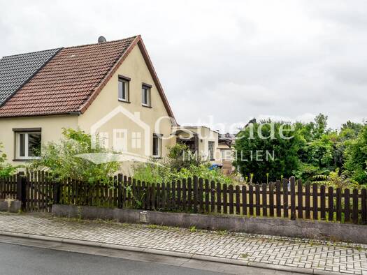 Doppelhaushälfte zum Kauf 179.000 € 5 Zimmer 136 m² 679 m² Grundstück Salzwedel 29410