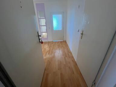 Wohnung zur Miete 239 € 2 Zimmer 55 m² Clara-Wieck-Ring 8 Markneukirchen Markneukirchen 08258