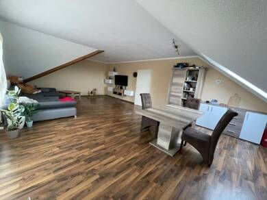 Wohnung zur Miete 600 € 3 Zimmer 85,9 m² Dachgeschoss, 2. Geschoss frei ab 01.09.2025 Feldstr. 123 St. Tönis Tönisvorst 47918