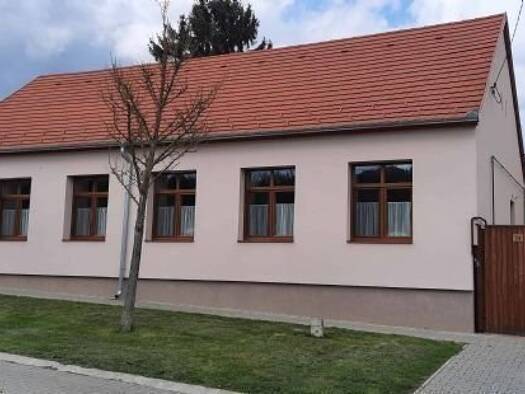 Bungalow zum Kauf 315.000 € 6 Zimmer 110 m² 714 m² Grundstück frei ab sofort Hévíz 8380