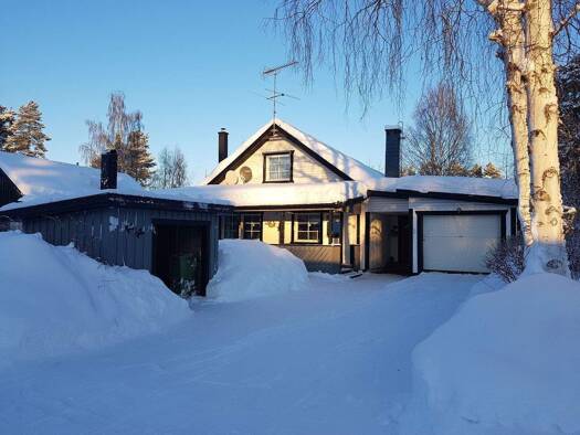 Haus zum Kauf provisionsfrei 109.000 € 8 Zimmer 215 m² 710 m² Grundstück frei ab sofort Majringen 7 Älvsbyns kommun 94295