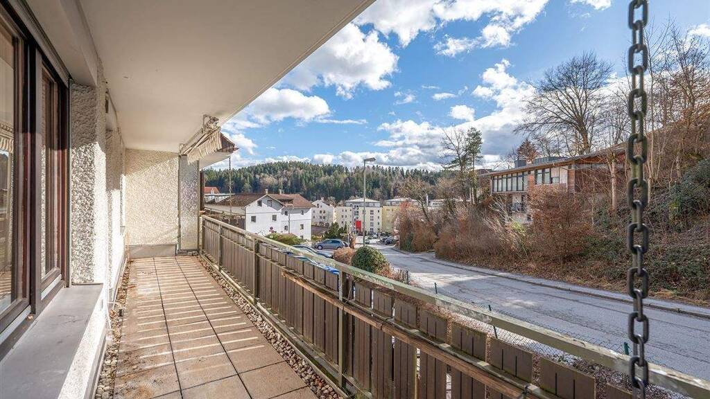 Wohnung zum Kauf als Kapitalanlage geeignet 220.000 € 3 Zimmer 76,5 m² Haidenhof-Süd Passau 94036