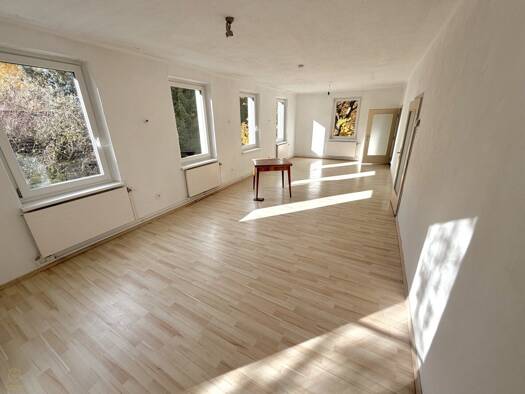 Immobilie in Rabenstein an der Pielach - Haus zum Kauf - Rabenstein an der Pielach - 179.000 € - 8 Zimmer, 225 m², 453 m² Grundstück - Bild 1