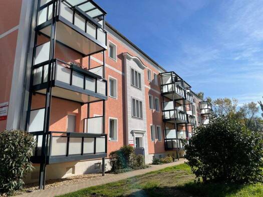 Wohnung zur Miete 260 € 2 Zimmer 43,3 m² 1. Geschoss frei ab 01.03.2026 Naumburger Str. 25b Zeitz 06712