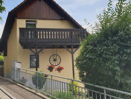 Reihenmittelhaus zum Kauf 310.000 € 6 Zimmer 130 m² 186 m² Grundstück Eschbach 79761