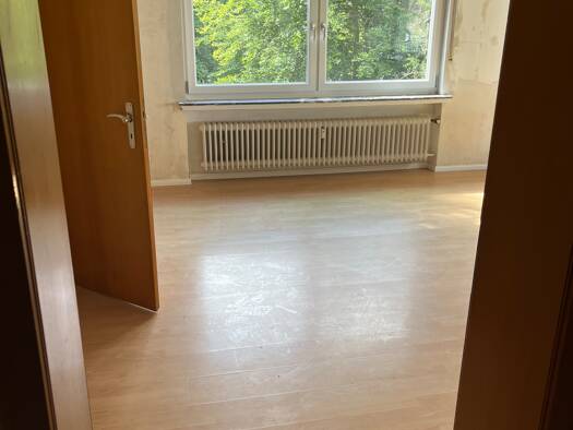 Wohnung zur Miete 800 € 4 Zimmer 96 m² Geschoss 1/3 frei ab sofort Schleiden 53937