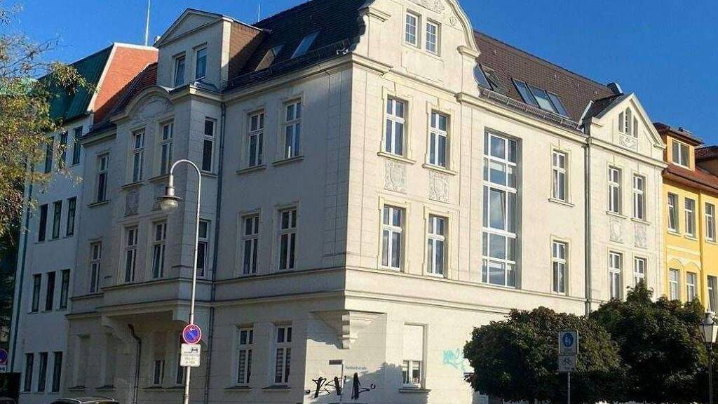 Wohnung zur Miete 800 € 4 Zimmer 121 m² 2. Geschoss Goethestraße 7 Innenstadt Dessau-Roßlau 06844