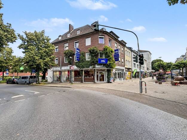 Haus zum Kauf 299.000 € 10 Zimmer 152 m² 399 m² Grundstück Düren 52349