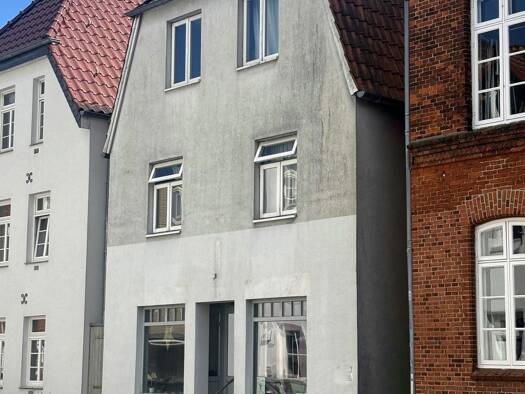 Wohn- und Geschäftshaus zum Kauf als Kapitalanlage geeignet 315.000 € 198,1 m² 136 m² Grundstück Obereiderstraße 16 Rendsburg 24768