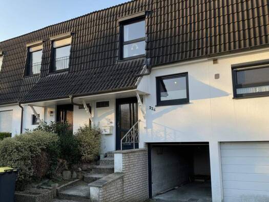 Reihenmittelhaus zum Kauf provisionsfrei 299.900 € 3 Zimmer 90 m² 247 m² Grundstück Ziethenweg 22 Brendel/Adelheide Delmenhorst 27755