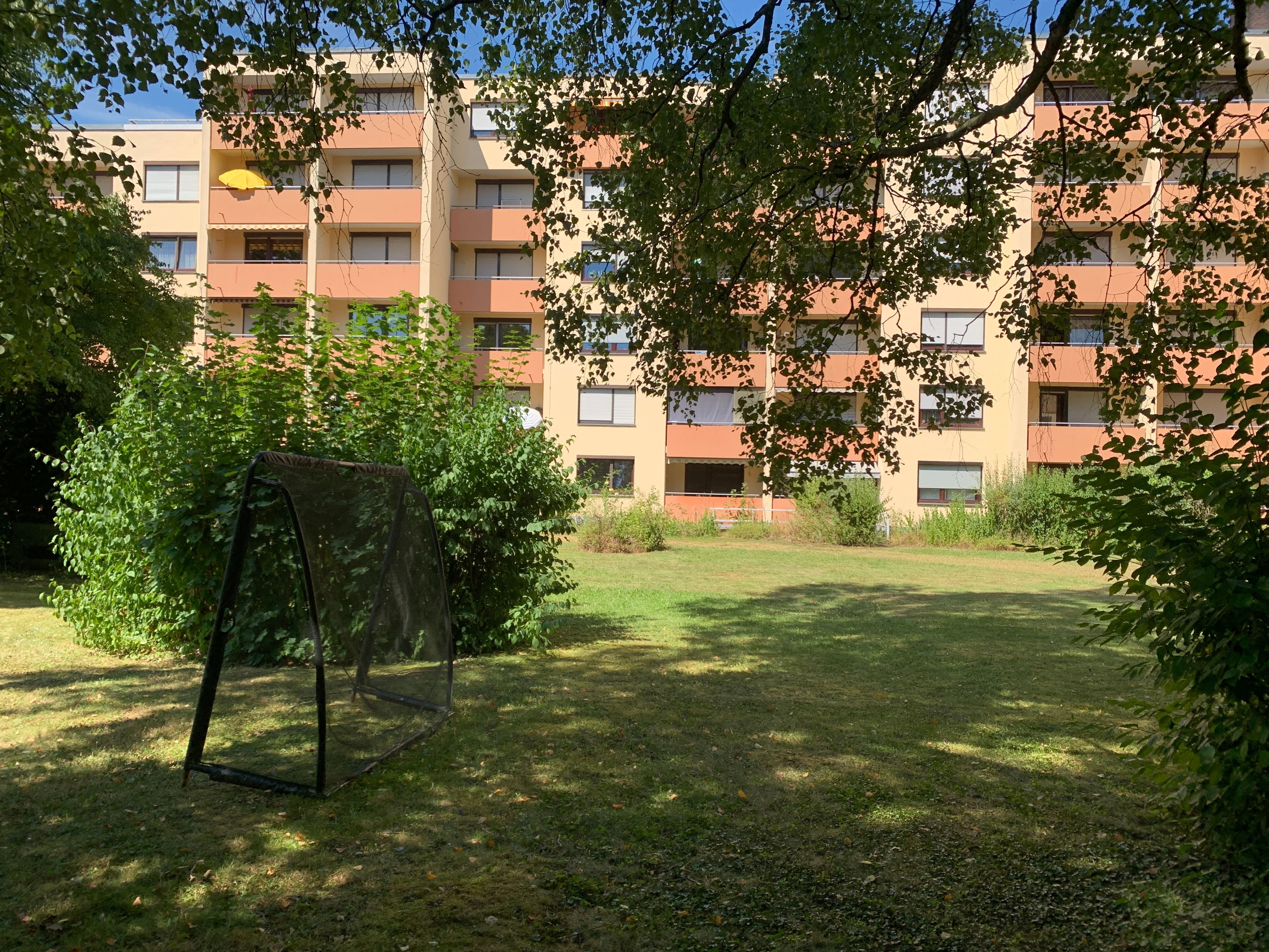 Wohnung zum Kauf 315.000 € 3 Zimmer 72 m²<br/>Wohnfläche EG<br/>Geschoss ab sofort<br/>Verfügbarkeit Wolfram-von -Eschenbach-Str. 19 Planungsbezirk 122 Straubing 94315