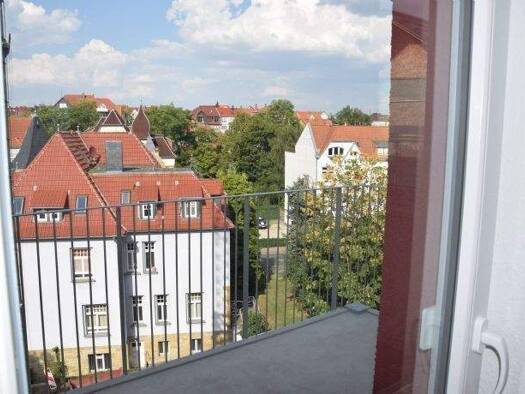 Wohnung zur Miete 693 € 4 Zimmer 99,6 m² 1. Geschoss frei ab 01.06.2026 Steinmühlenallee 9 Gotha 99867