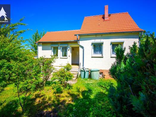 Einfamilienhaus zum Kauf 139.000 € 3 Zimmer 79 m² 1.250 m² Grundstück Finkenlust 11 Aschersleben Aschersleben 06449