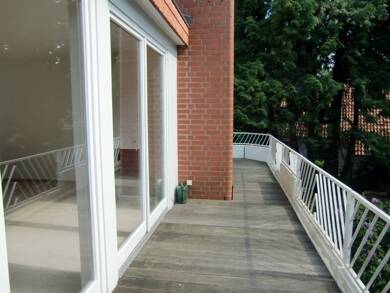 Wohnung zur Miete 1.650 € 4 Zimmer 140 m² Geschoss 1/1 Radio Bremen Bremen 28329