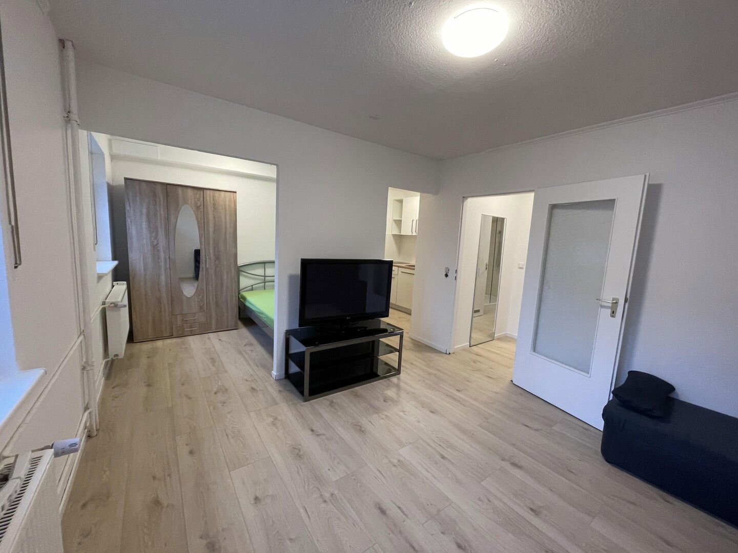 Wohnung zur Miete 850 € 2 Zimmer 35 m²<br/>Wohnfläche EG<br/>Geschoss Britzer Damm Britz Berlin 12347