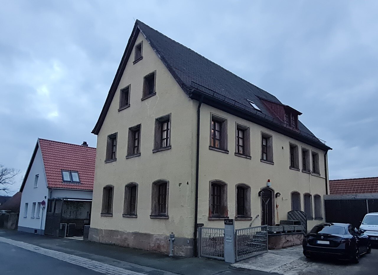 Wohnung zur Miete 800 € 2 Zimmer 70 m²<br/>Wohnfläche ab sofort<br/>Verfügbarkeit Almoshof Nürnberg 90427