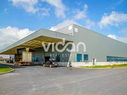 Lagerhalle zur Miete 7.392 m² Lagerfläche teilbar ab 2.430 m² Rünthe Bergkamen 59192