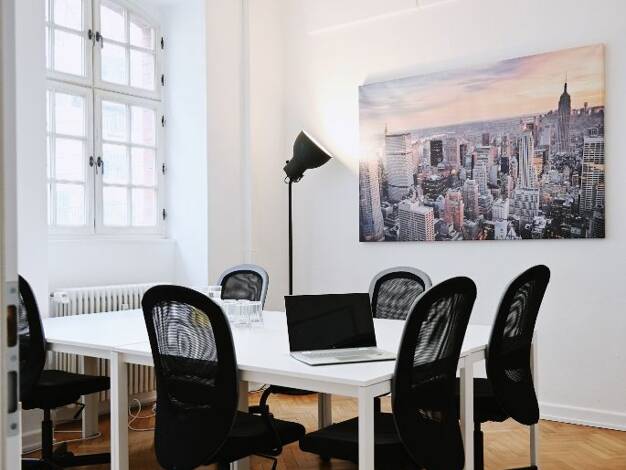 Bürofläche zur Miete provisionsfrei 250 € 4 m² Bürofläche Mittelweg Neukölln Berlin 12053