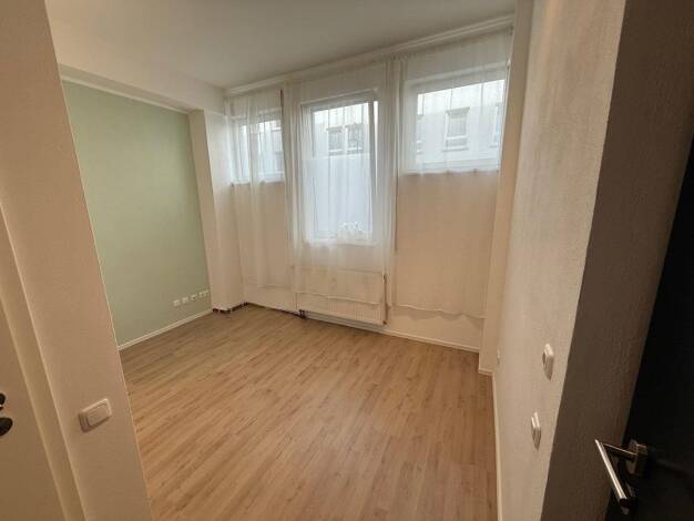 Wohnung zur Miete 290 € 1 Zimmer 21 m² EG Röhnstr. 14 Nordend Fulda 36037