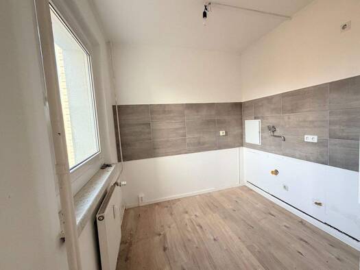 Wohnung zur Miete 220 € 1 Zimmer 39,9 m² 2. Geschoss Friesenweg 122 Chrieschwitz Plauen 08529